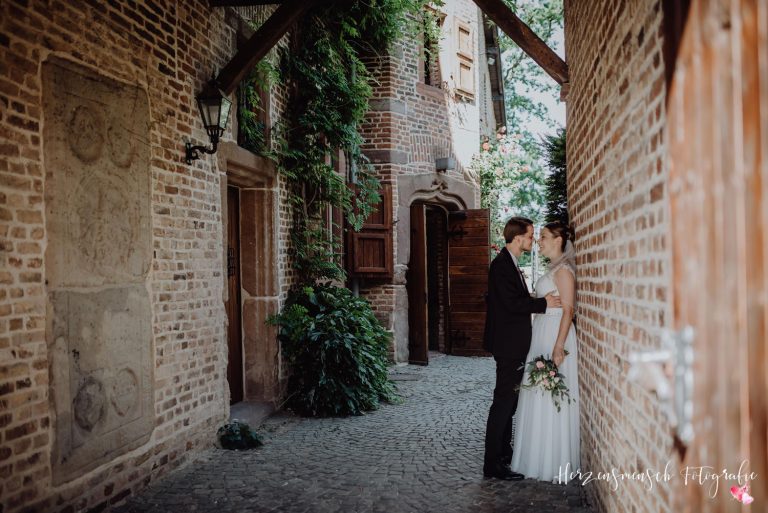 2019 06 29Julia Benno Herzensmensch Fotografie 431 Logo 768x513