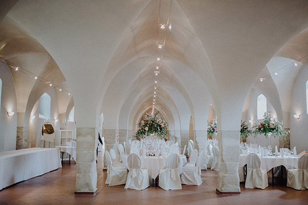 festlicher hochzeitsplaner leipzig weddingplaner boho Kristin Dorst Schloß Schkopau 15