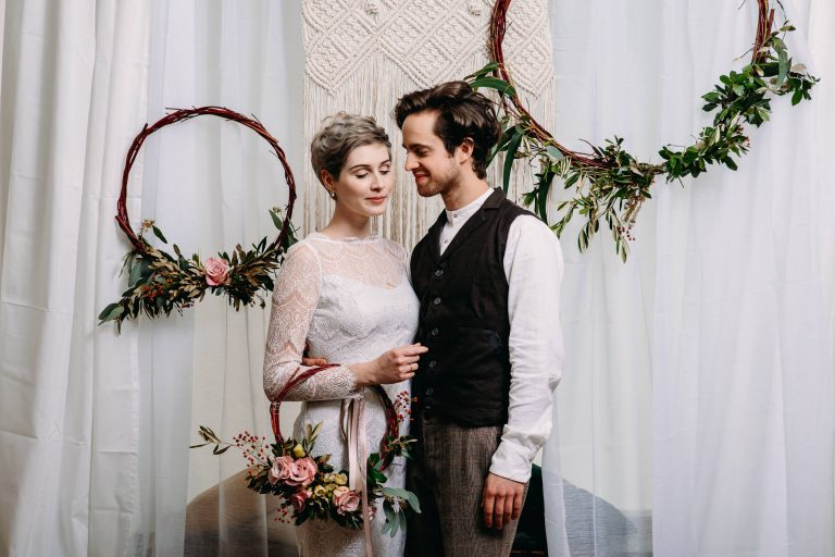 zweinander bohovintagewedding 768x512