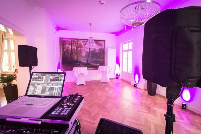 DJ STEF Kurhaus Salettl 2017 Web 01 768x512